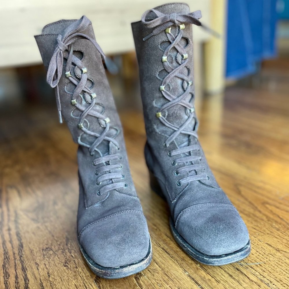 Stephane Kelian Vintage Brown Suede Boots